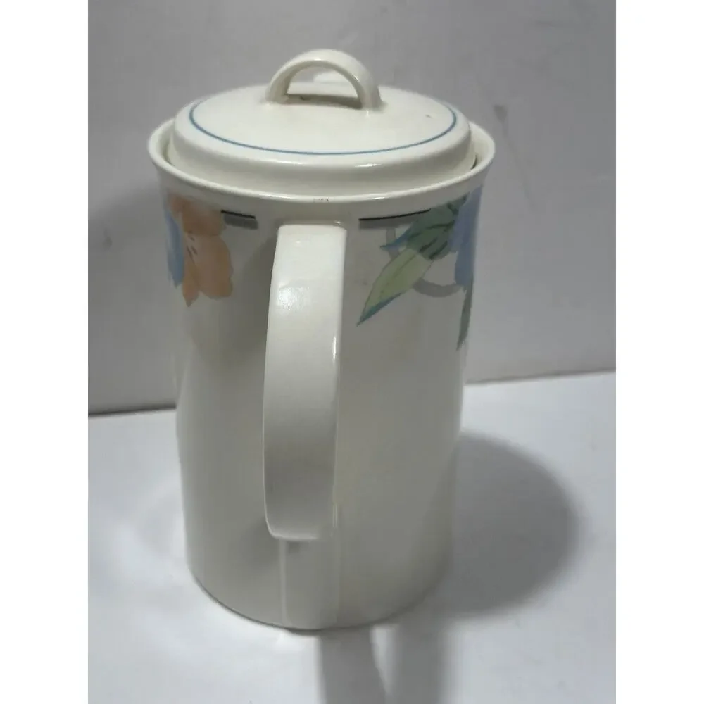 Mikasa Garden Poetry Coffee Pot &‎ Lid 5 Cup Intaglio CAC08 RARE